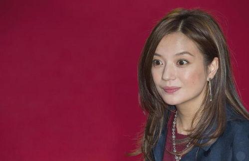 最新娱乐圈明星吃瓜事件,明星隐私曝光，网友热议不断