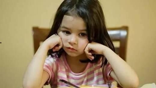 娱乐吃瓜酱妈妈维护女儿,捍卫家庭荣誉