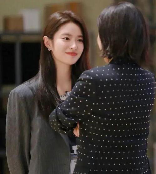 娱乐圈吃瓜爆料找谁,揭秘明星背后的秘密与真相